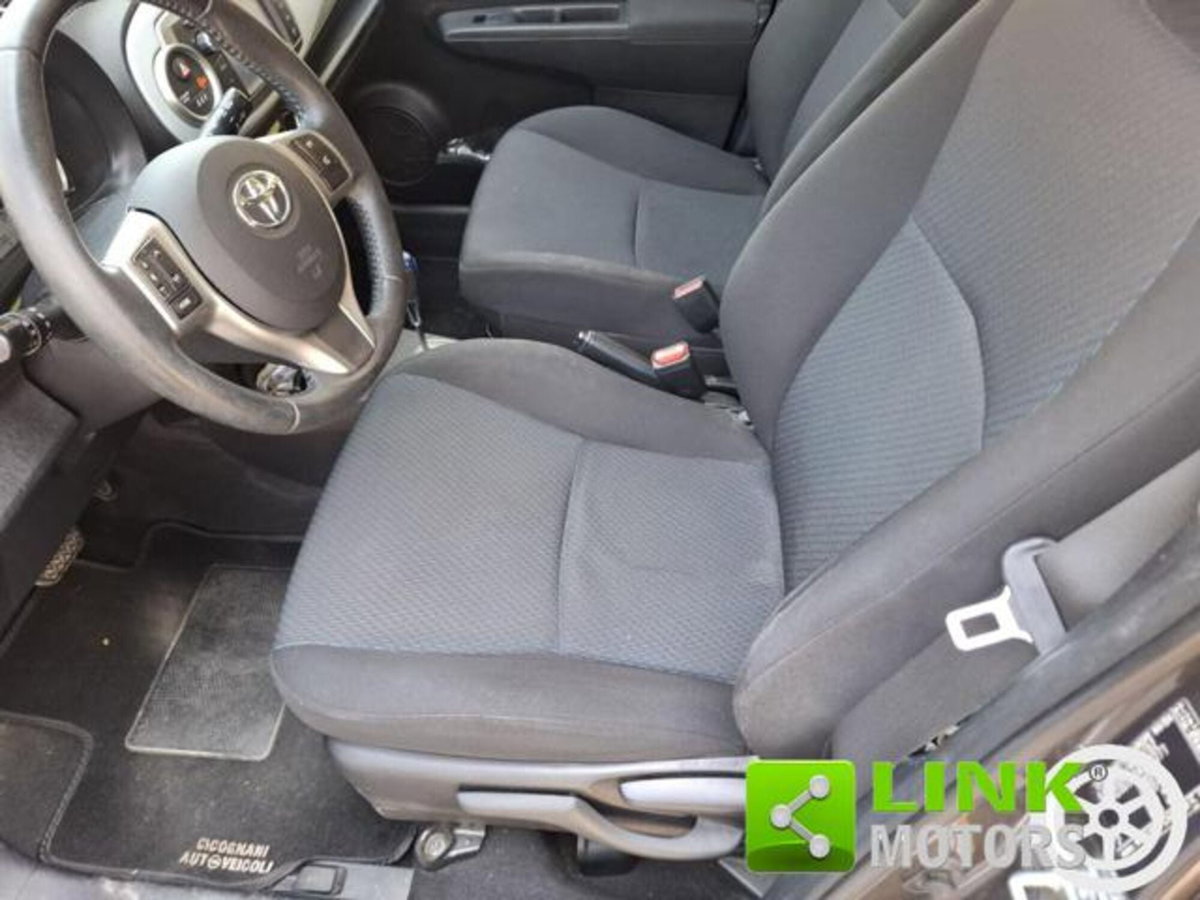 Toyota Yaris Cross 1.5 Hybrid 5p. E-CVT Lounge (5)