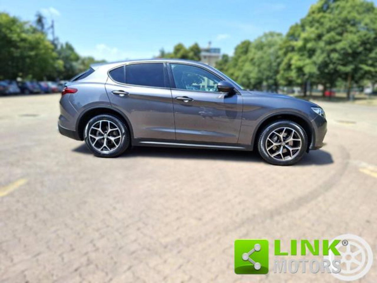 Alfa Romeo Stelvio Stelvio 2.2 Turbodiesel 190 CV AT8 Q4 Executive (10)