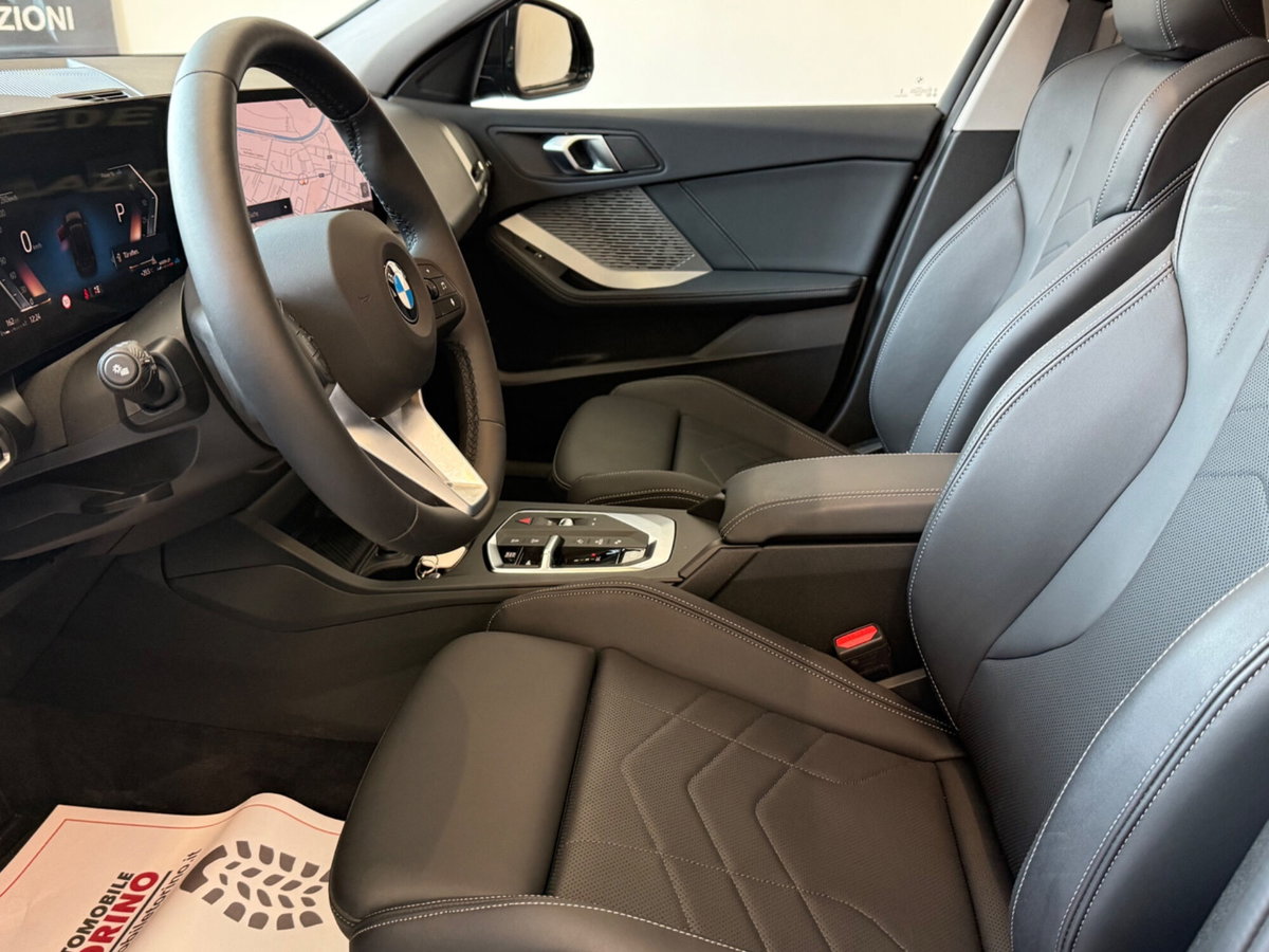 BMW Serie 1 116 auto (10)