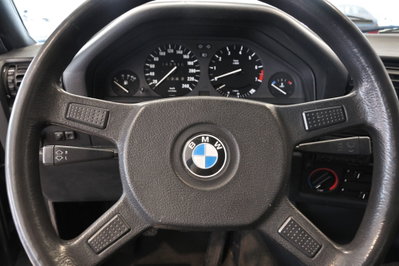 BMW Serie 3 316 4 porte (13)