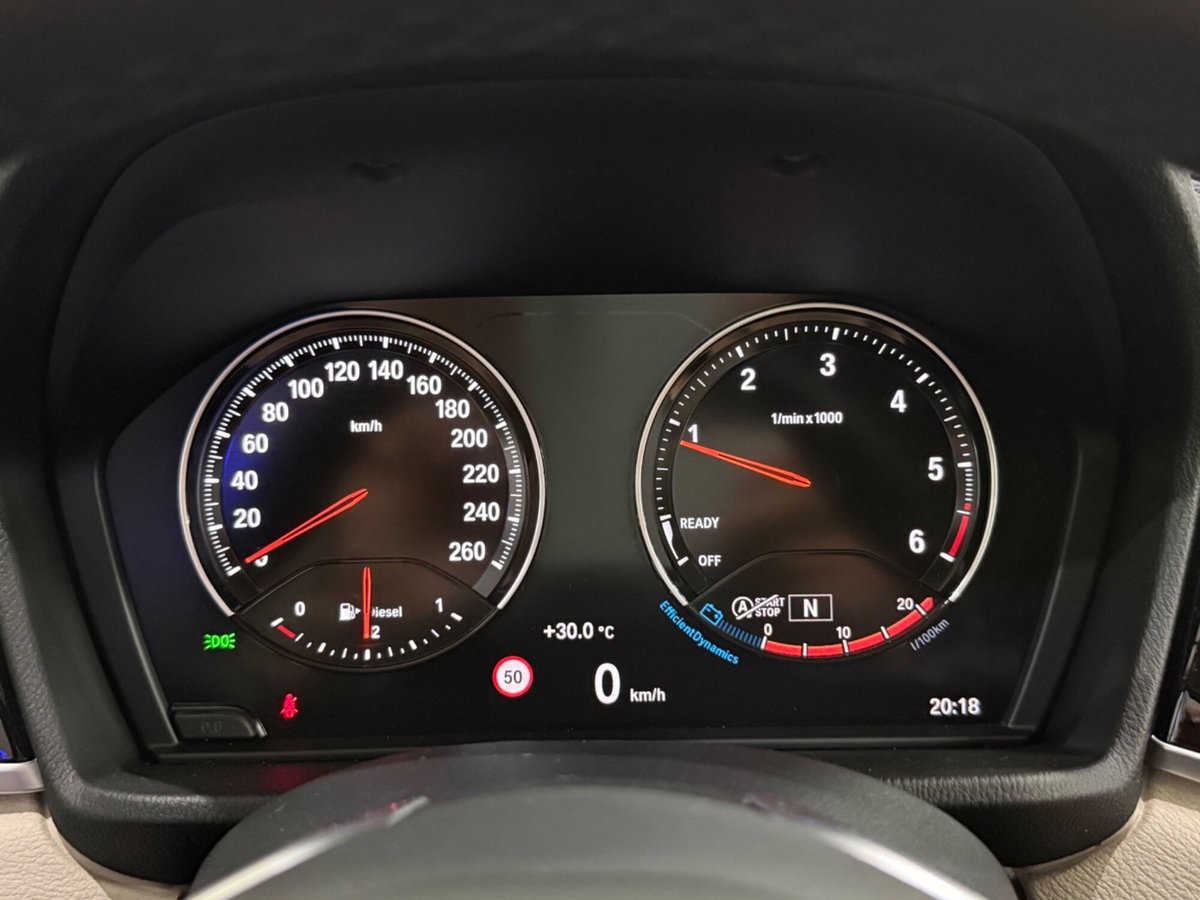 BMW X1 sDrive18d xLine Plus (17)