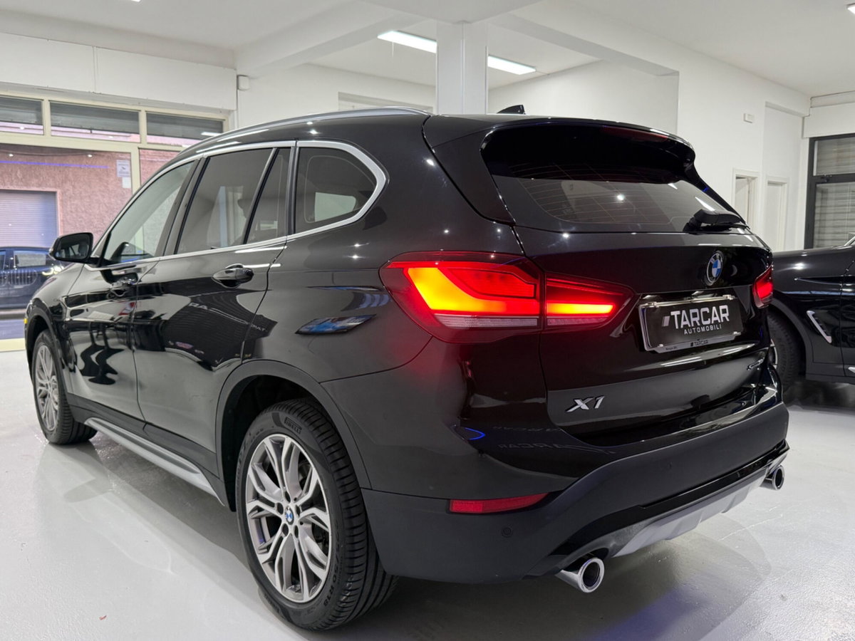 BMW X1 sDrive18d xLine Plus (8)
