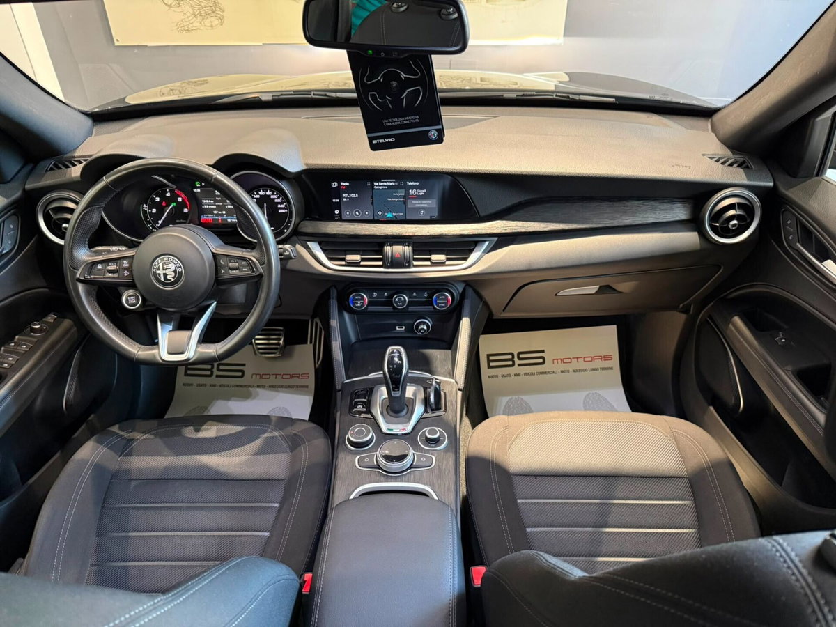 Alfa Romeo Stelvio Stelvio 2.2 Turbodiesel 190 CV AT8 Q4 Super Business (11)