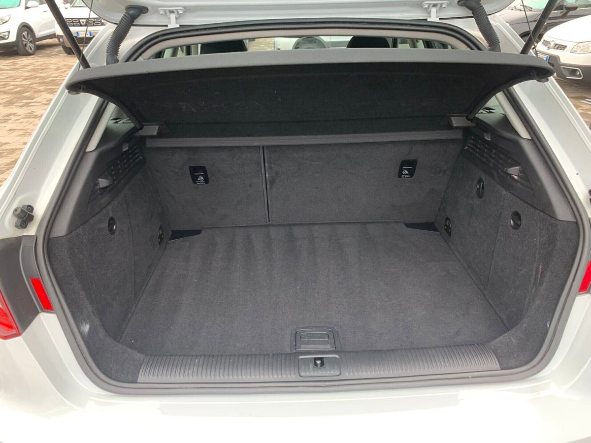 Audi A3 Sportback 1.6 TDI ultra Attraction (12)