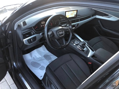 Audi A4 Avant 2.0 TDI 150 CV ultra S tronic Sport (10)