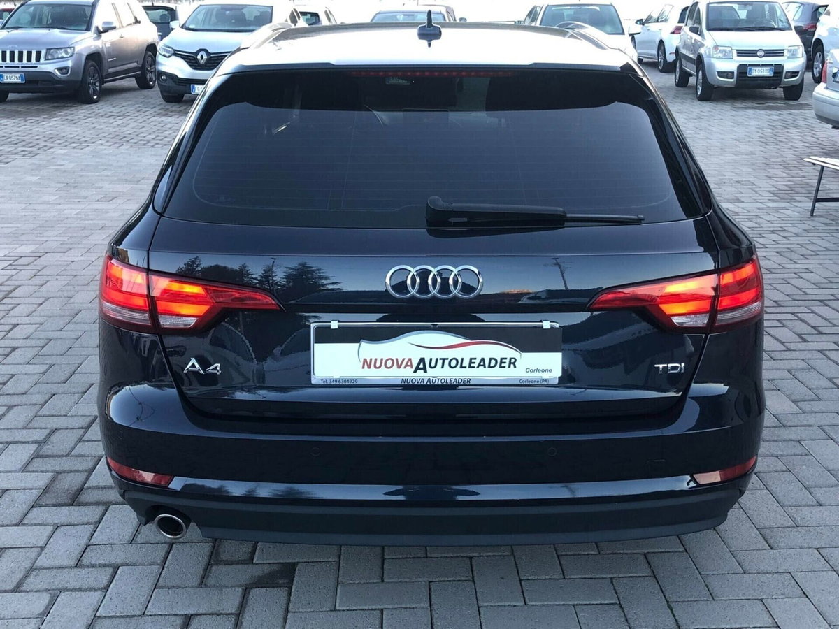 Audi A4 Avant 2.0 TDI 150 CV ultra S tronic Sport (6)