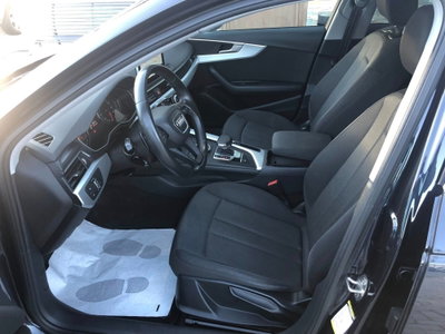 Audi A4 Avant 2.0 TDI 150 CV ultra S tronic Sport (7)