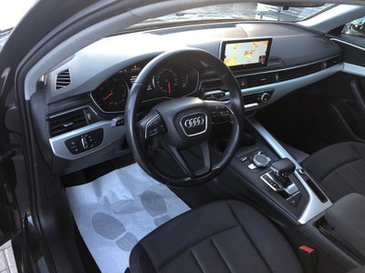 Audi A4 Avant 2.0 TDI 150 CV ultra S tronic Sport (8)