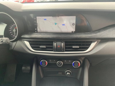 Alfa Romeo Stelvio Stelvio 2.2 Turbodiesel 190 CV AT8 RWD Executive (12)