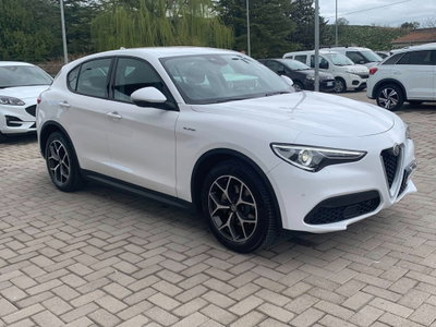 Alfa Romeo Stelvio Stelvio 2.2 Turbodiesel 190 CV AT8 RWD Executive (2)