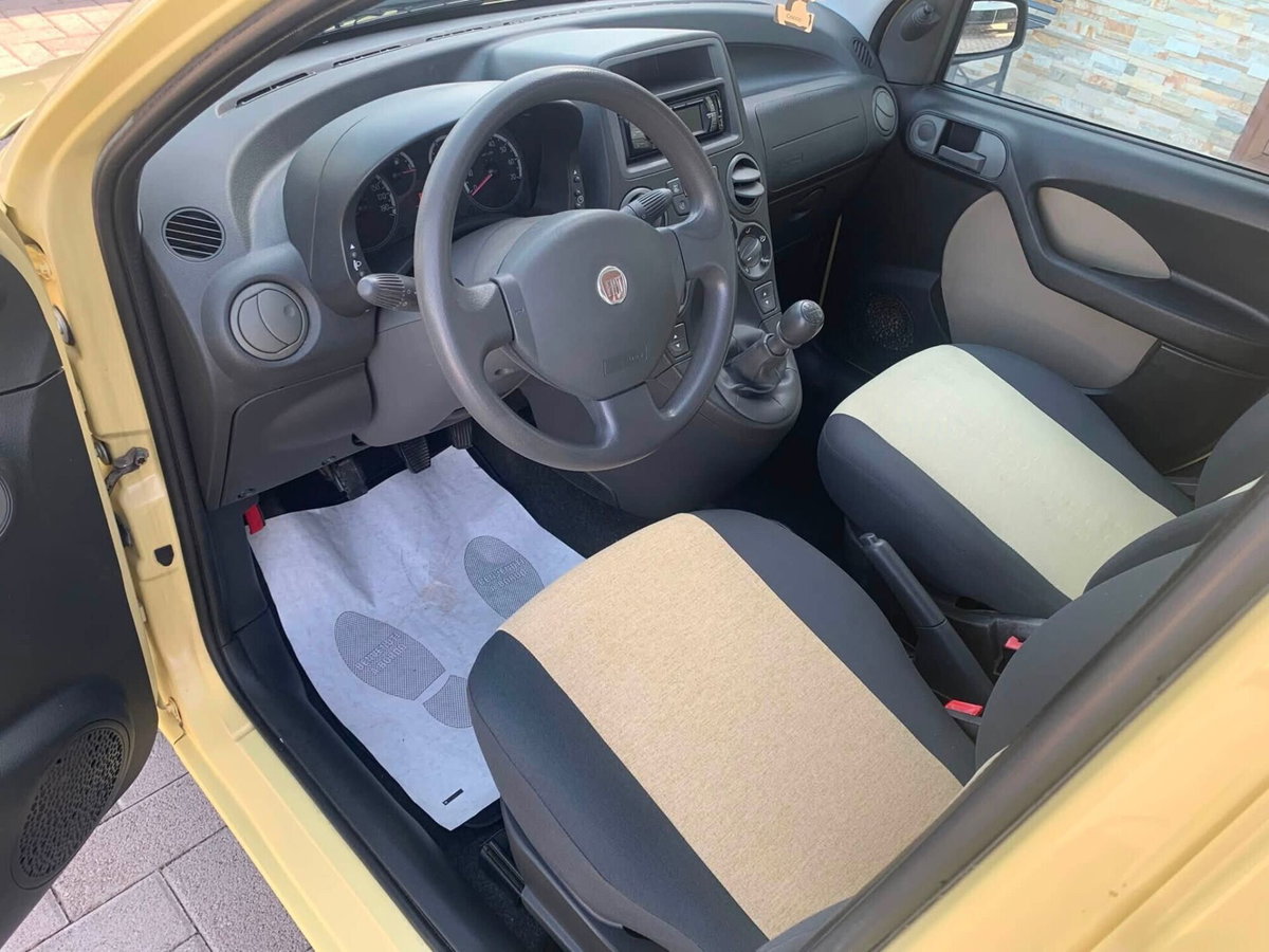 Fiat Panda 1.2 Emotion (8)