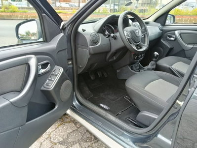 Dacia Duster 1.5 dCi 110 CV S&S 4x2 Serie Speciale Brave (7)