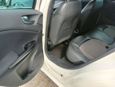 Alfa Romeo Giulietta 2.0 JTDm Super 175cv tct (12)