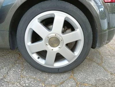 Audi TT Coupé 1.8 T 20V 225 CV cat quattro (12)