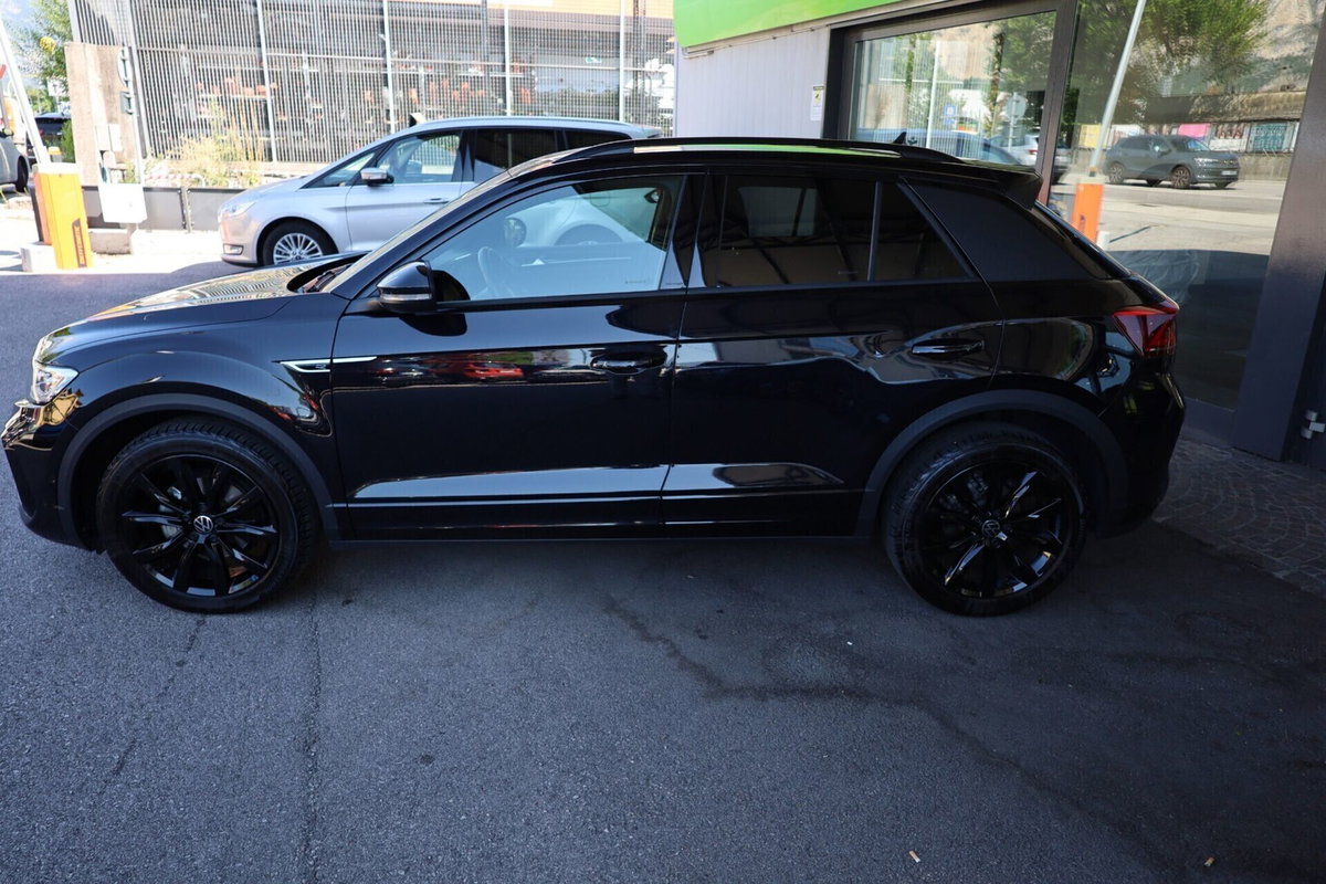 Volkswagen T-Roc Cabrio 1.5 TSI ACT DSG R-Line (4)
