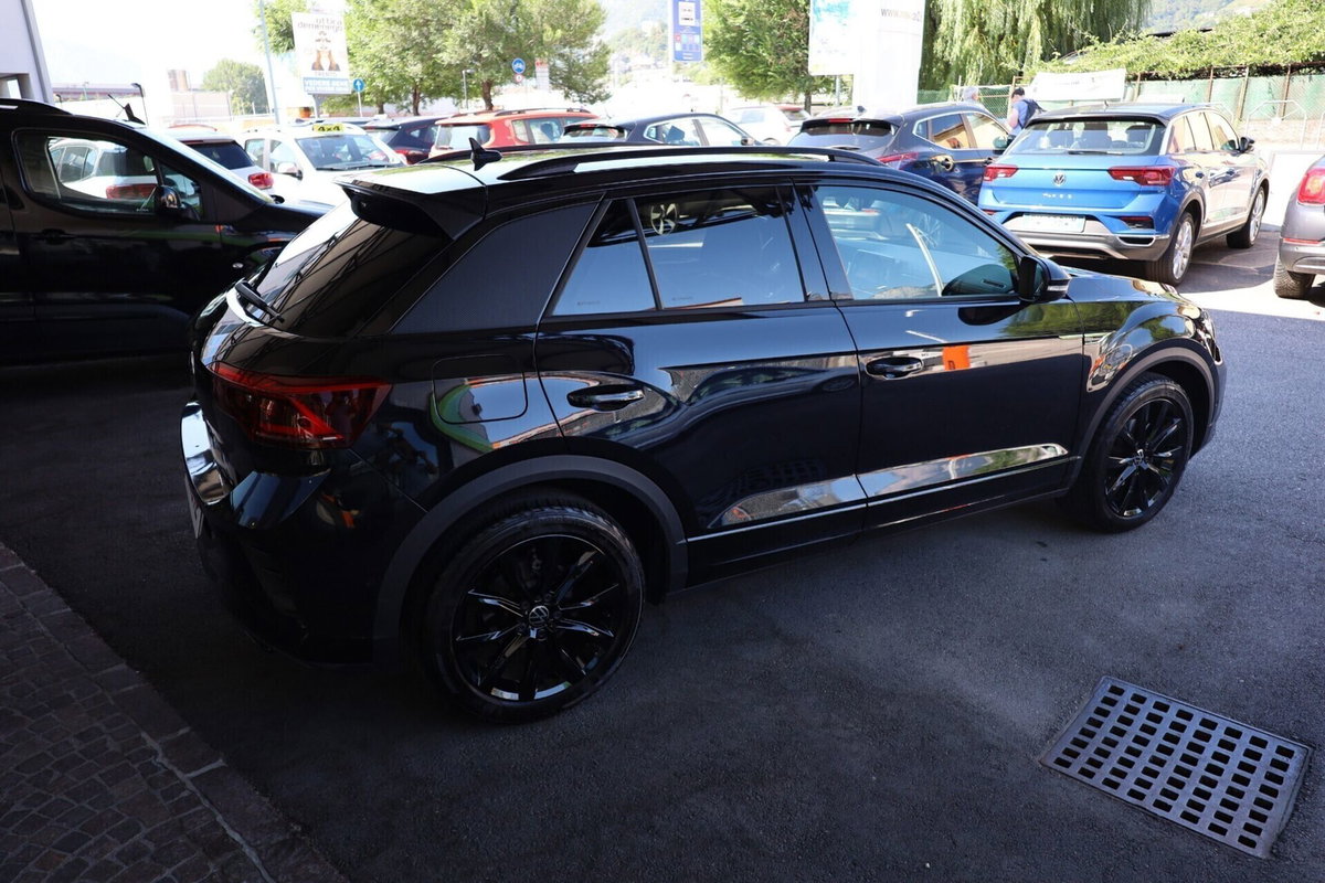 Volkswagen T-Roc Cabrio 1.5 TSI ACT DSG R-Line (6)