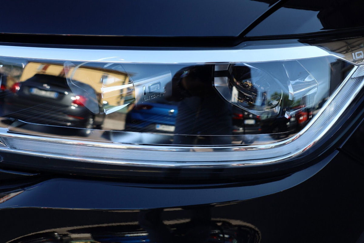 Volkswagen T-Roc Cabrio 1.5 TSI ACT DSG R-Line (8)