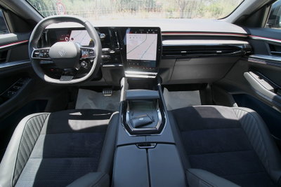 Renault Rafale 1.2 full hybrid esprit Alpine 200cv auto (8)