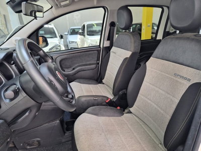 Fiat Panda 1.0 FireFly S&S Hybrid City Cross (11)