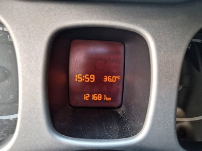 Fiat Panda 1.0 FireFly S&S Hybrid City Cross (14)