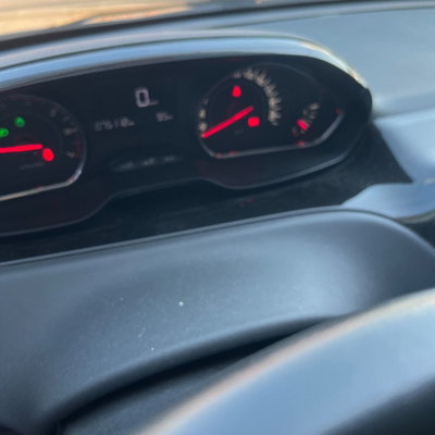 Peugeot 208 82 5 porte Allure (10)