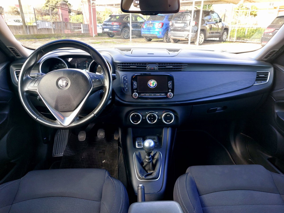 Alfa Romeo Giulietta 1.6 JTDm Ti 120cv (3)