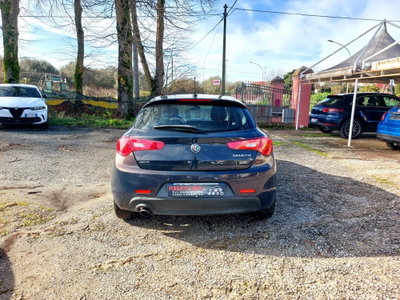 Alfa Romeo Giulietta 1.6 JTDm Ti 120cv (7)