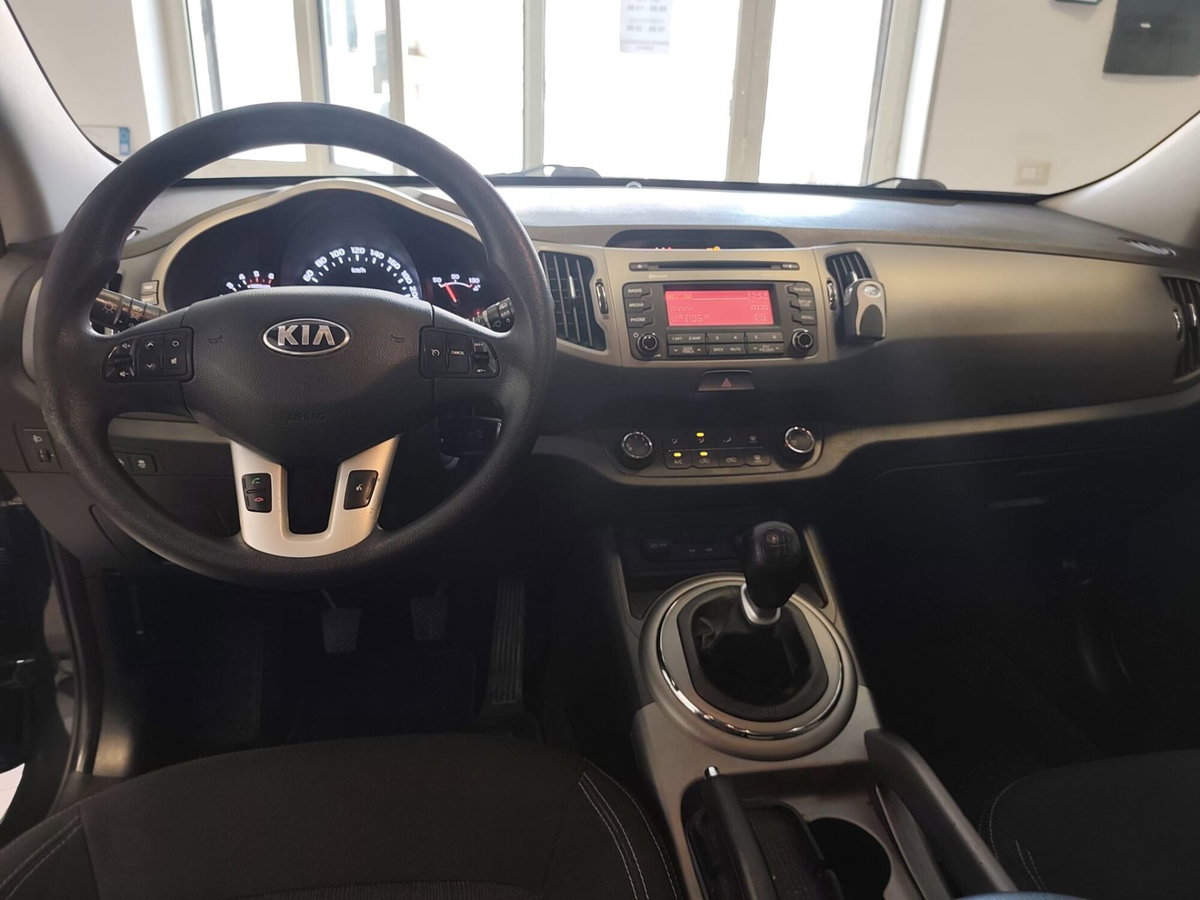 Kia Sportage 1.7 CRDI VGT 2WD Class (7)