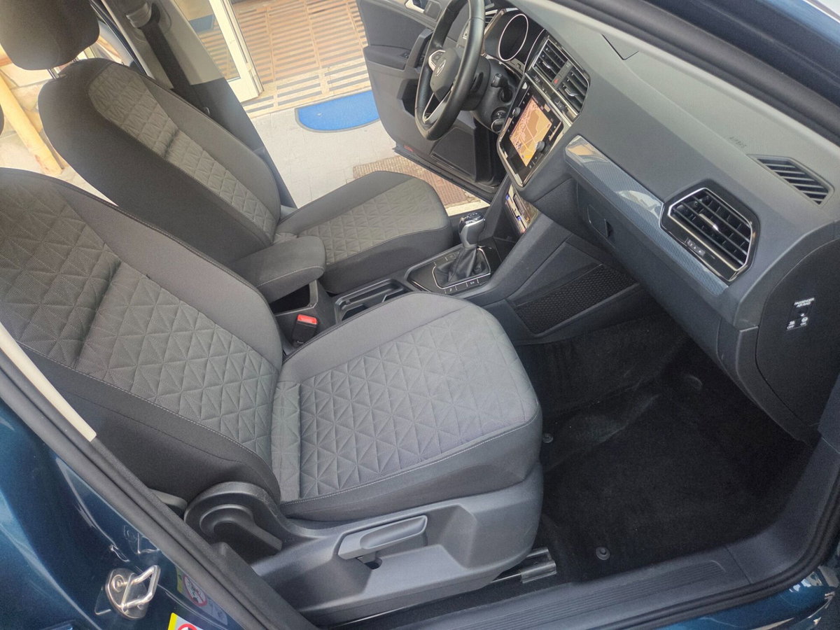 Volkswagen Tiguan 2.0 TDI 150 CV SCR DSG 4MOTION Elegance (15)