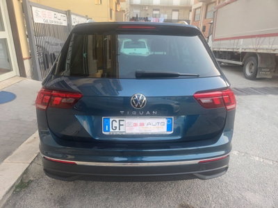 Volkswagen Tiguan 2.0 TDI 150 CV SCR DSG 4MOTION Elegance (8)