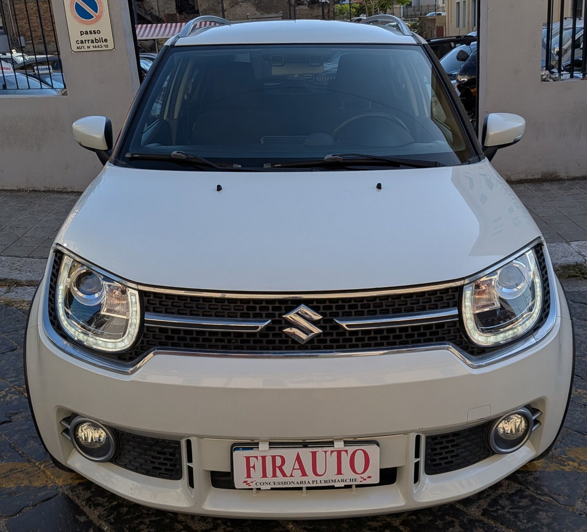 Suzuki Ignis 1.2 Hybrid Top (2)