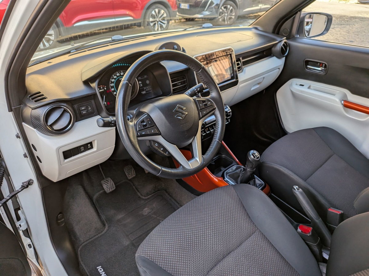 Suzuki Ignis 1.2 Hybrid Top (9)