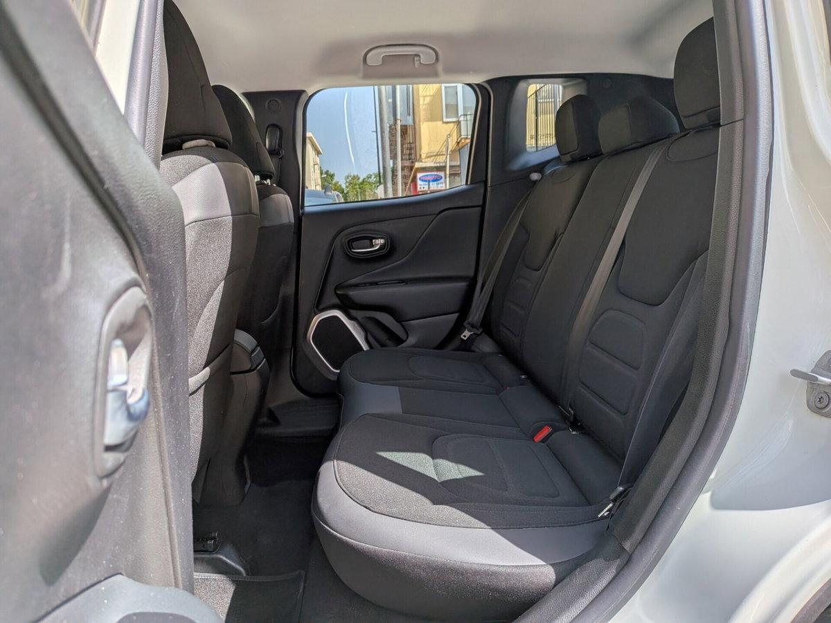 Jeep Renegade 1.6 Mjt 120 CV Limited (12)