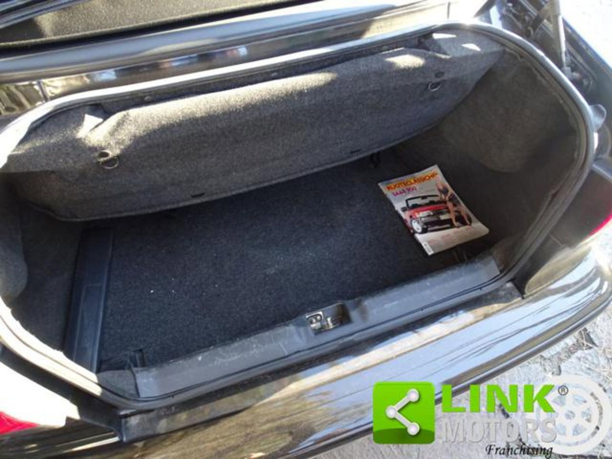 Saab 900 Cabrio 2.0i 16V cat S (11)