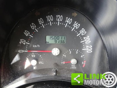 Volkswagen New Beetle TDI 101CV (14)