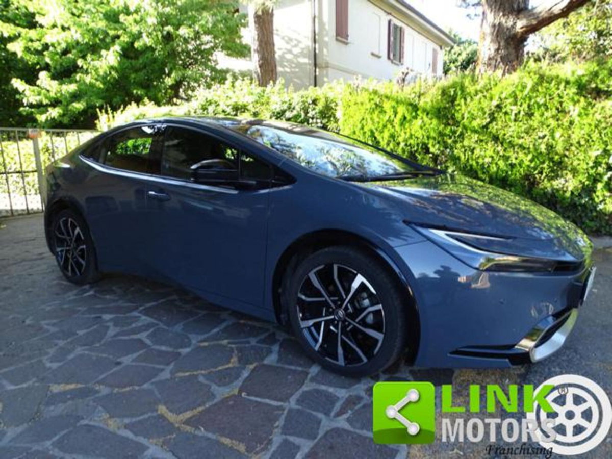 Toyota Prius 2.0 phev Lounge (7)