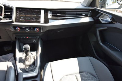 Audi A1 Sportback 30 TFSI S tronic Advanced (10)