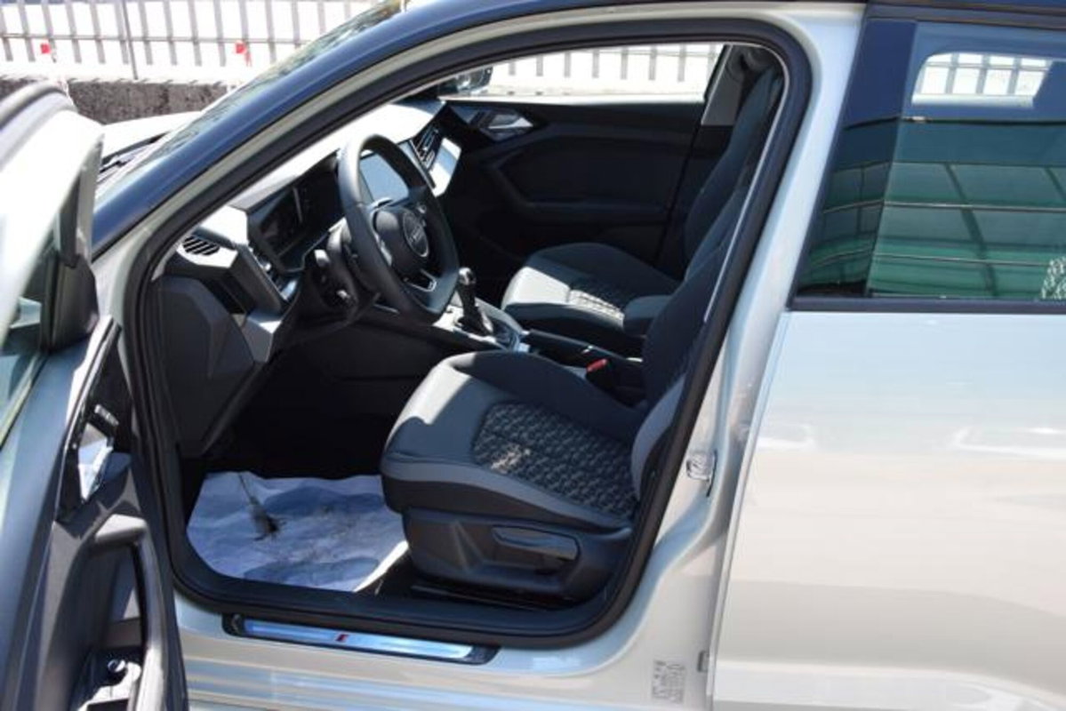 Audi A1 Sportback 30 TFSI S tronic Advanced (12)