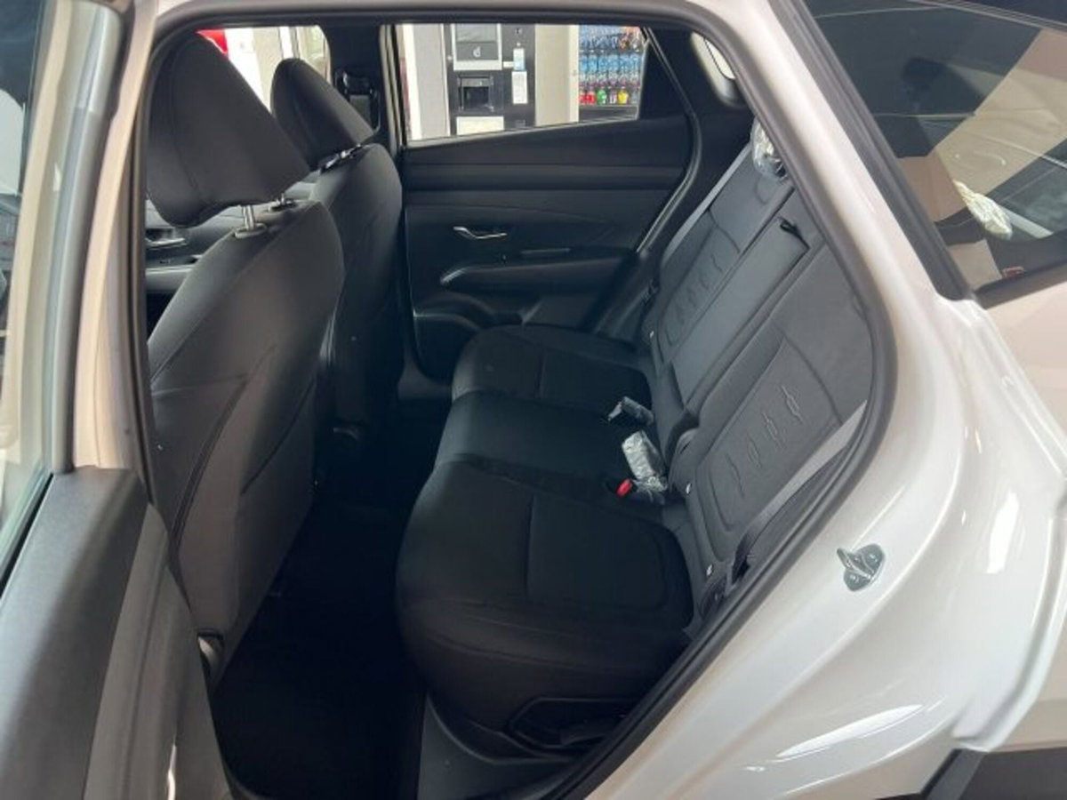 Hyundai Tucson 1.6 crdi 48V NLine 2wd imt (20)
