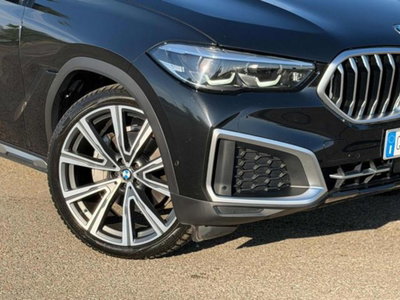 BMW X6 xDrive30d 48V xLine (2)