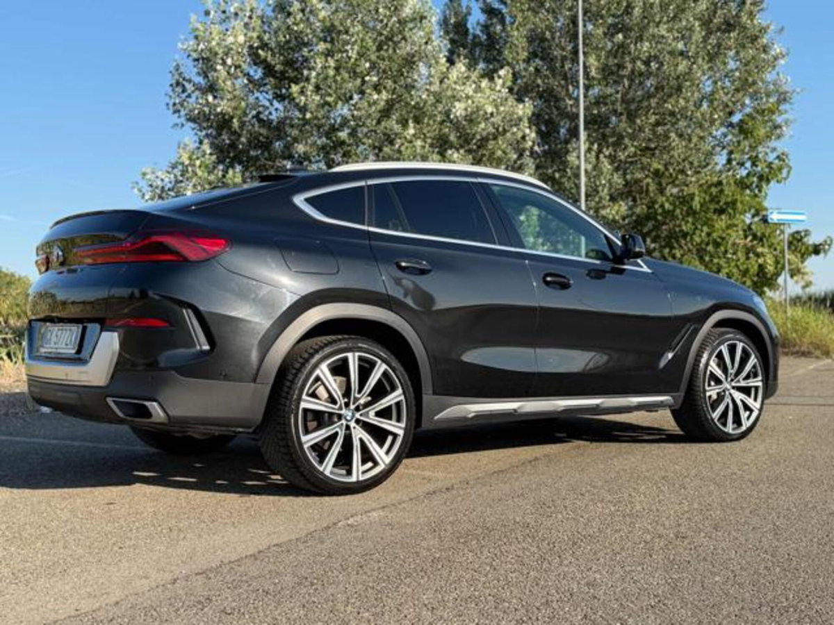 BMW X6 xDrive30d 48V xLine (7)