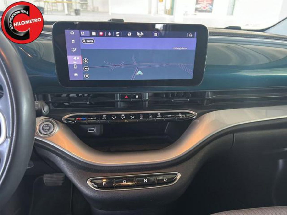 Fiat 500e Icon Berlina 42 kWh (13)