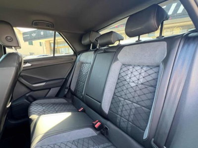 Volkswagen T-Roc 1.0 TSI R-Line (14)