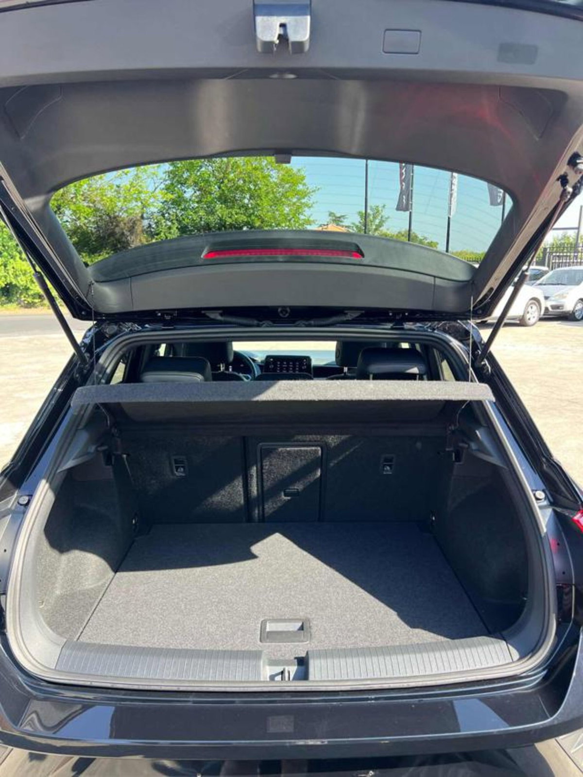 Volkswagen T-Roc 1.0 TSI R-Line (15)