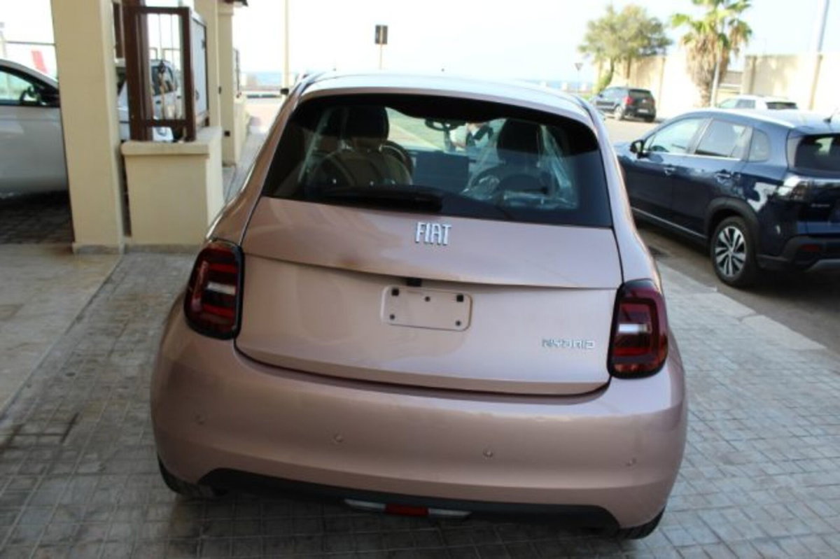 Fiat 500 1.0 hybrid Pop (5)