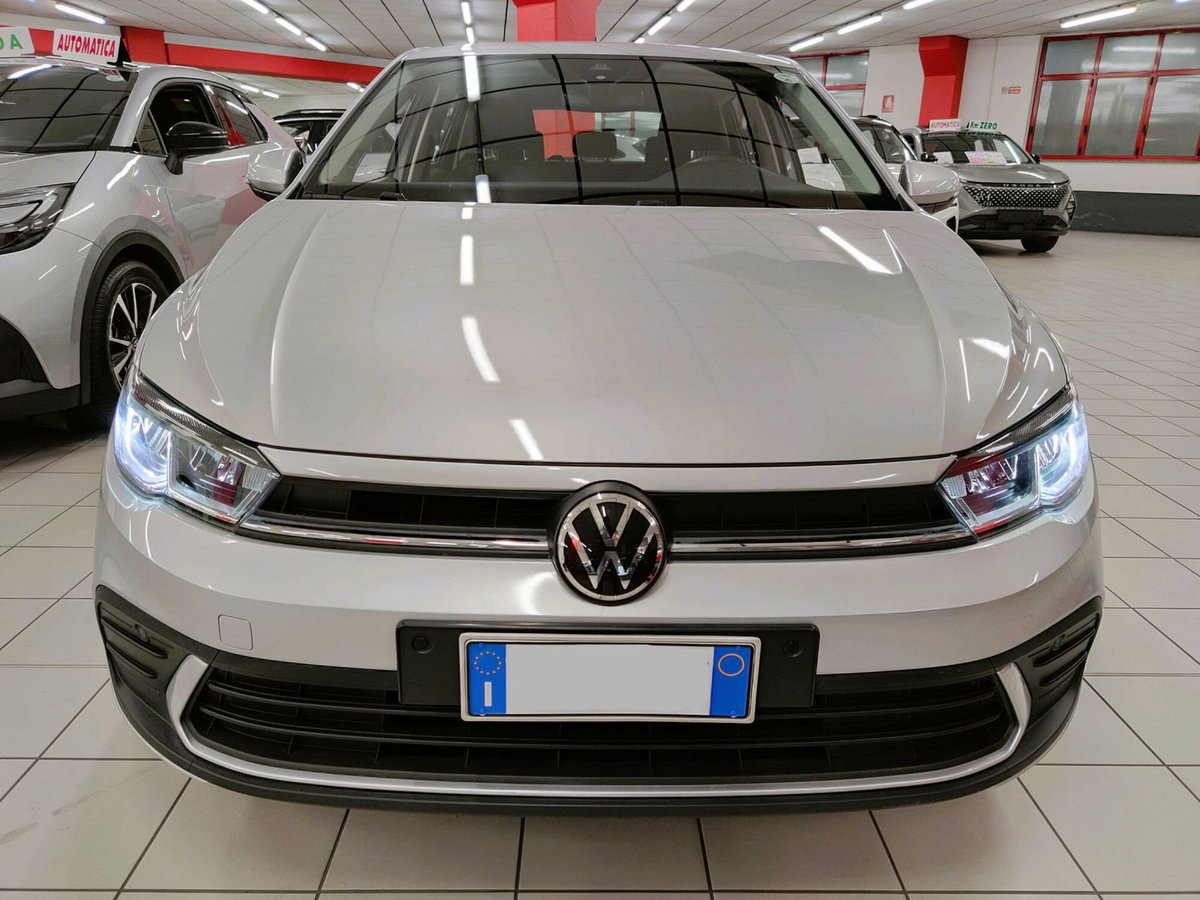 Volkswagen Polo 1.0 Life 80cv (2)