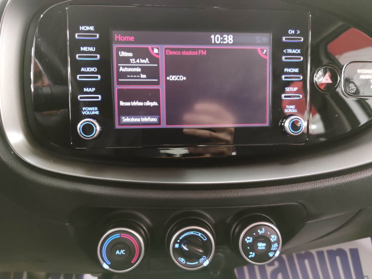 Toyota Aygo X 1.0 Active 72cv (13)