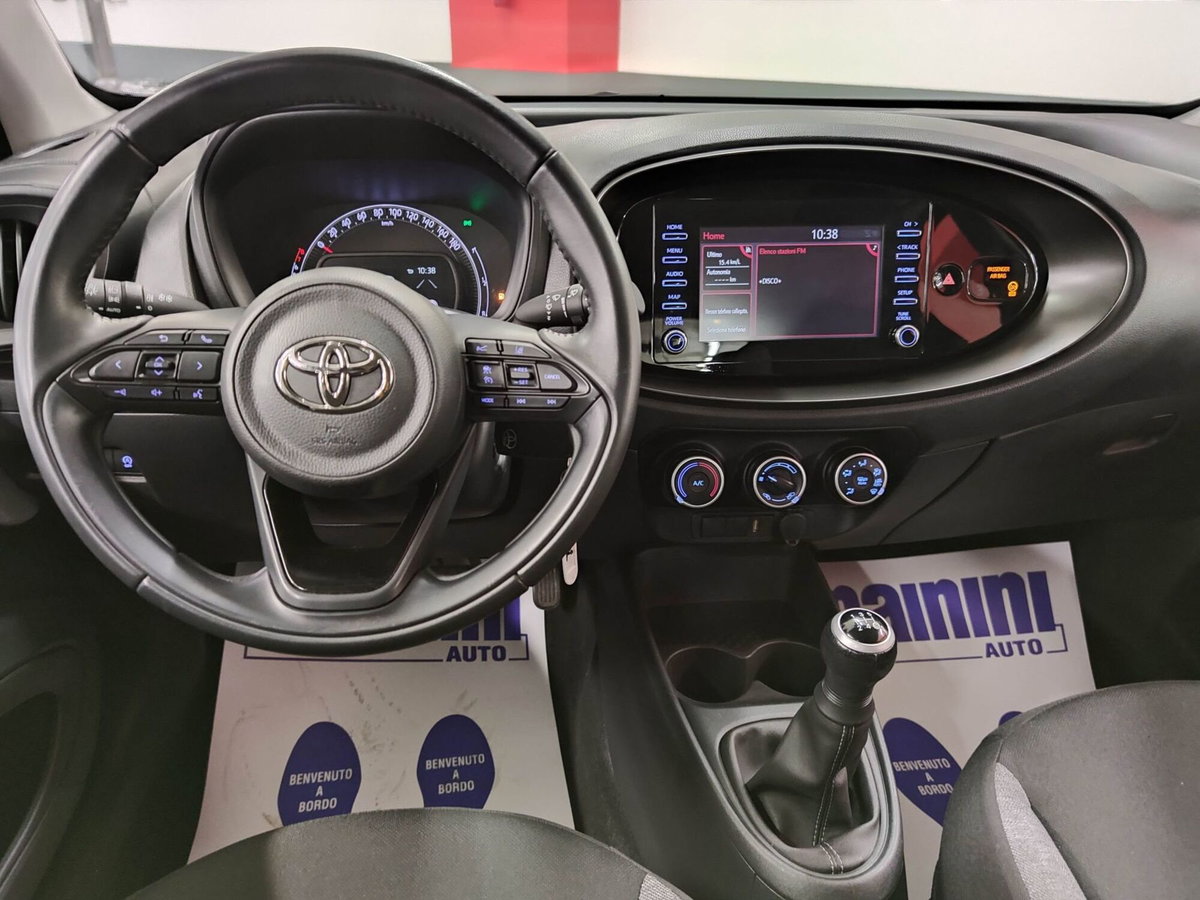 Toyota Aygo X 1.0 Active 72cv (9)