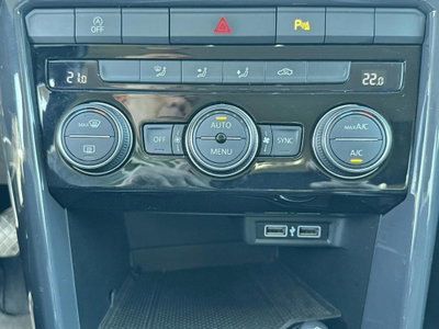 Volkswagen T-Roc 1.5 TSI ACT Advanced BlueMotion Technology (9)