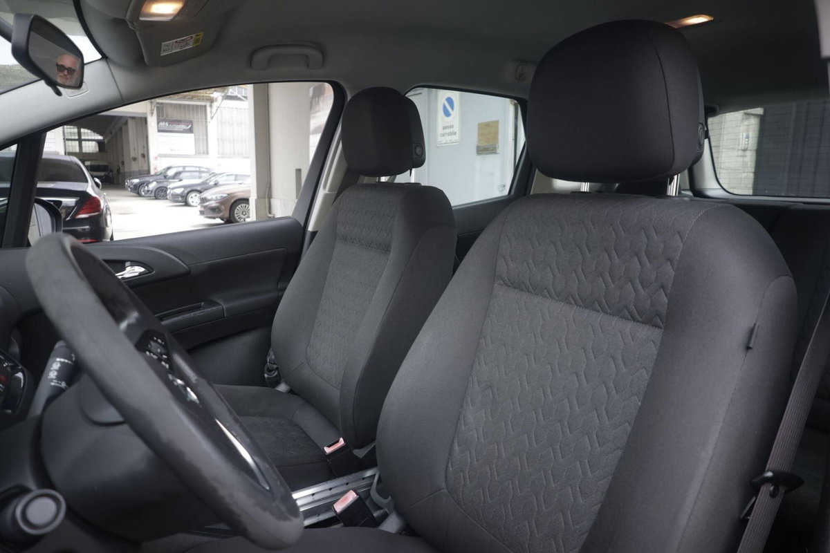 Opel Meriva 1.4 Turbo 120CV GPL Tech Cosmo (16)